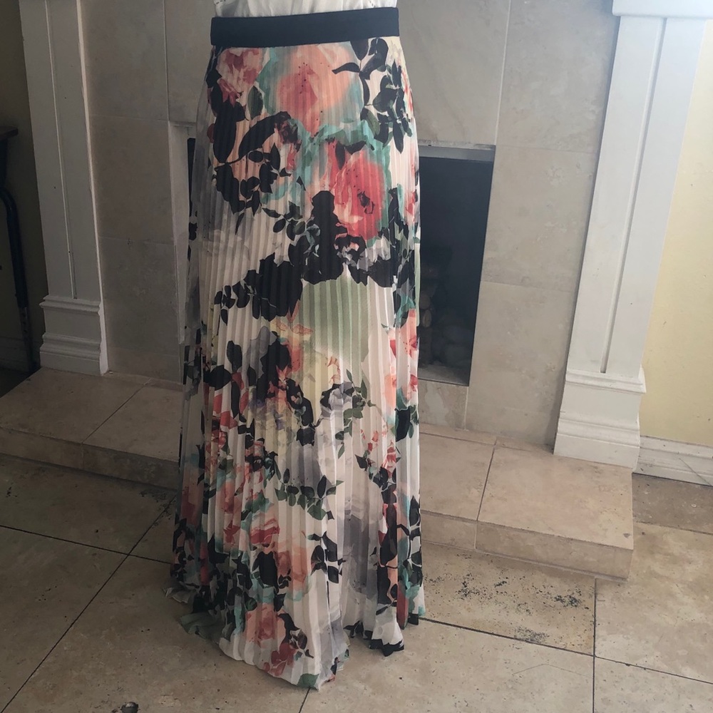 Boston proper multi floral pleated maxi skirt